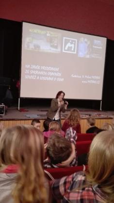 Loutkové divadlo - 5. třída